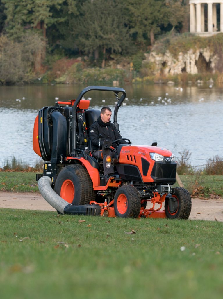 The mission: zero emissions | E-powered Compact Tractor Series) by Kubota